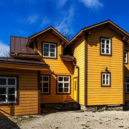 Apartment Cozy Near Old Town *